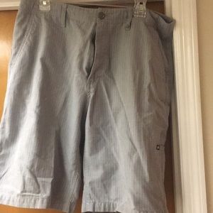 Van’s men’s shorts